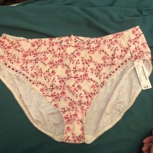 Elomi cherry blossom panties 4X NWT.
